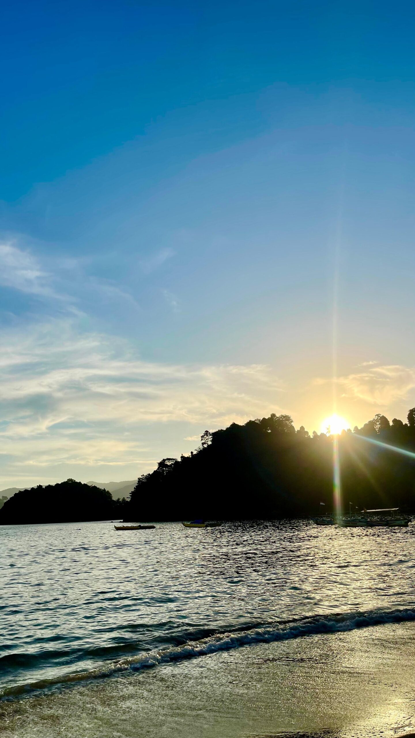 Menikmati Sunset di Surga Tersembunyi Kota Gaplek